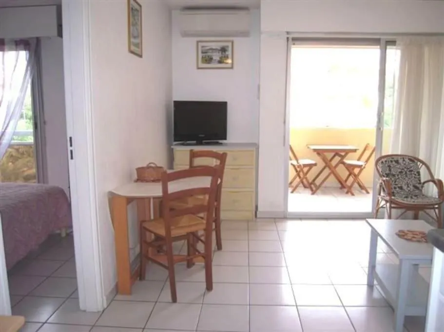 Appartamento Appartement 2 pièces climatisé, 300m plages, piscine Cavalaire-sur-Mer